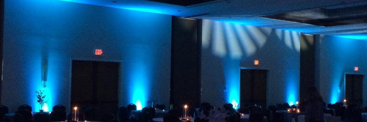 Christmas ballroom.jpg